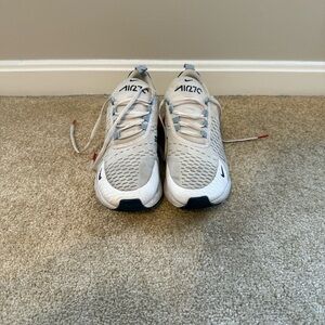 Nike 270 Men’s Sneakers